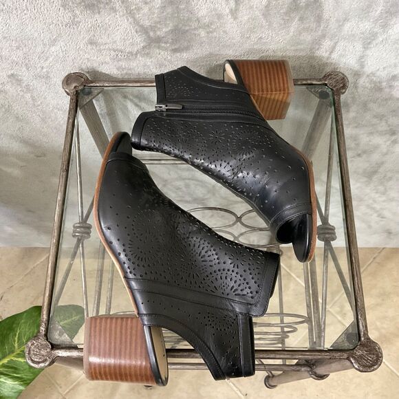 Via Spiga  Open Toe Block Heel leather Ankle Booties women’s  Size 10 Black - Picture 6 of 11